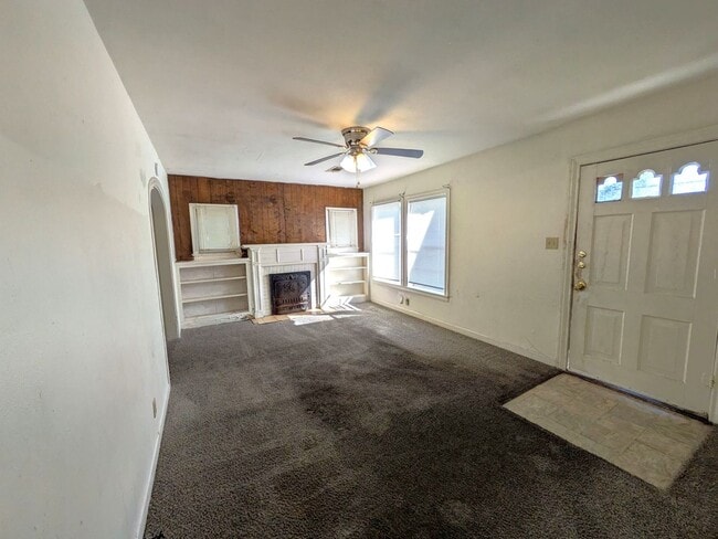 4670 Maddox St in Beaumont, TX - Building Photo - Building Photo