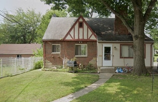 1713 Kensington Dr in Dayton, OH - Building Photo