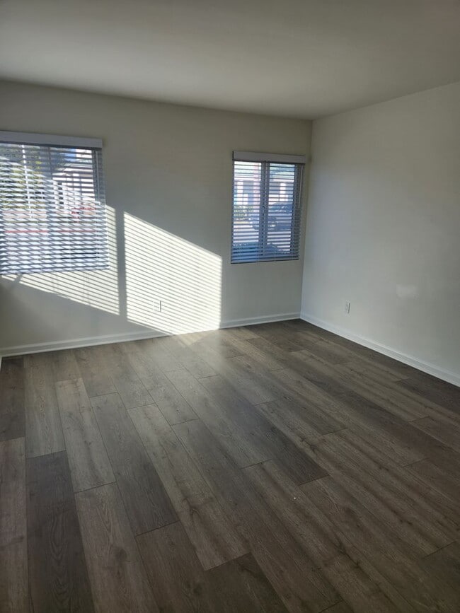 254 N 2nd St in Port Hueneme, CA - Building Photo - Building Photo