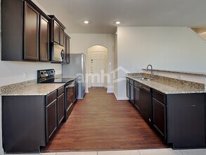 1657 Amy Dr in Kyle, TX - Building Photo - Building Photo