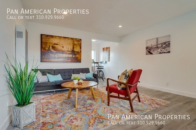 92 E Market St in Long Beach, CA - Building Photo - Building Photo