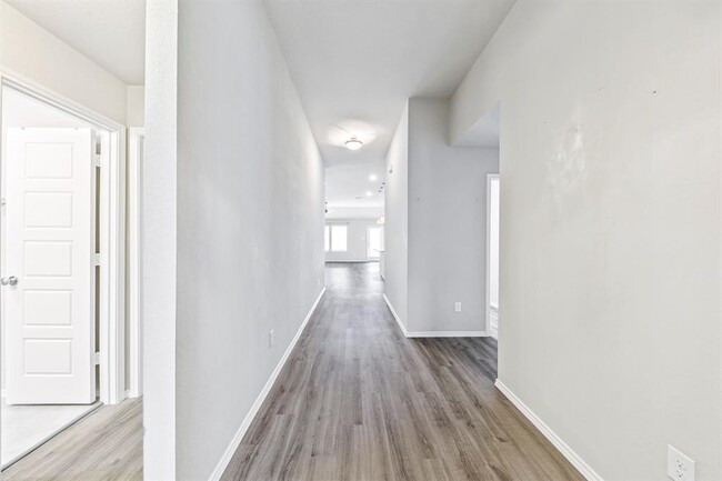 2019 Village Orchard Ln in Katy, TX - Foto de edificio - Building Photo