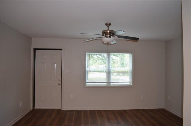 property at 14 Stafford St NW
