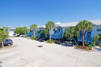 Ocean View in Jacksonville Beach, FL - Foto de edificio - Building Photo