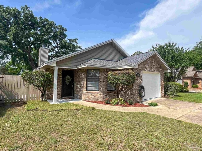 3241 Braxton Cir in Pensacola, FL - Building Photo - Building Photo