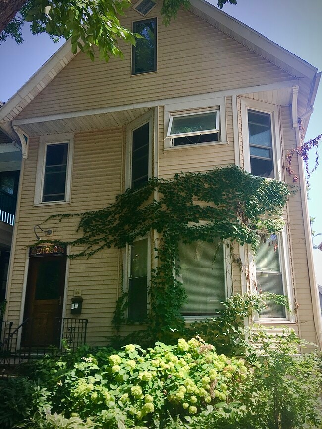 123 N Franklin St, Unit Apt. 1