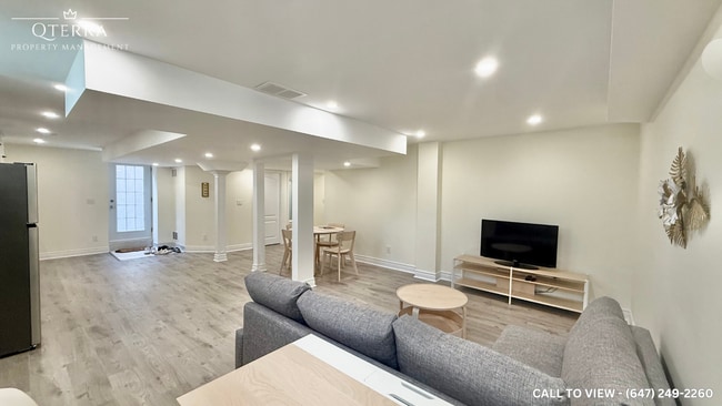 property at 4762 Doug Wright Dr