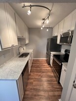 8802 Eager Rd, Unit Unit 1 in St. Louis, MO - Building Photo
