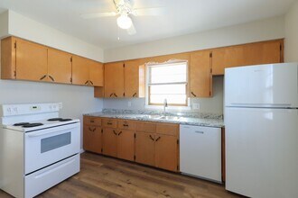 306 MO-124 in Hallsville, MO - Building Photo - Building Photo