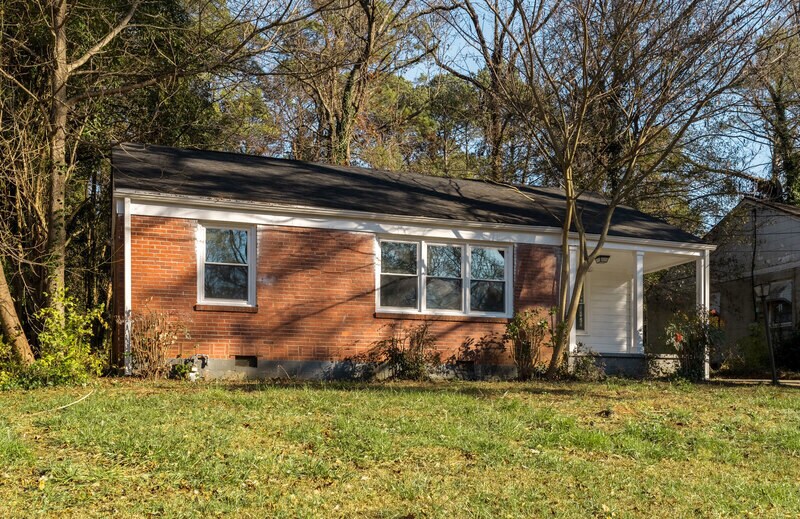 1850 Hillsdale Dr in Decatur, GA - Building Photo