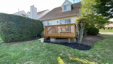 12 Independence Ct in Montville, NJ - Building Photo - Building Photo