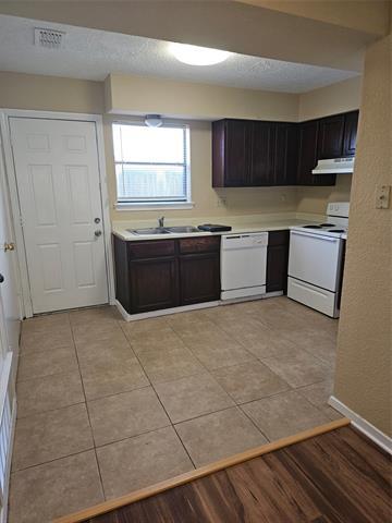 2822 Wimbledon Ct in Garland, TX - Building Photo - Building Photo