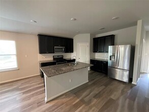 1629 Dubiel Dr in Leander, TX - Building Photo - Building Photo