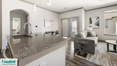 12500 Shadowglen Trce in Manor, TX - Building Photo - Building Photo