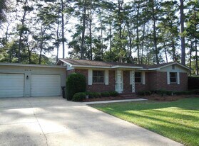 2212 Croydon Dr in Tallahassee, FL - Building Photo