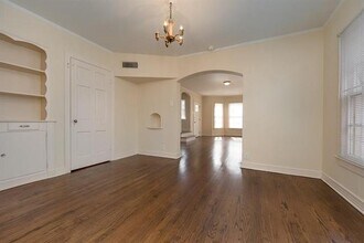 5927 Lewis St in Dallas, TX - Building Photo - Building Photo