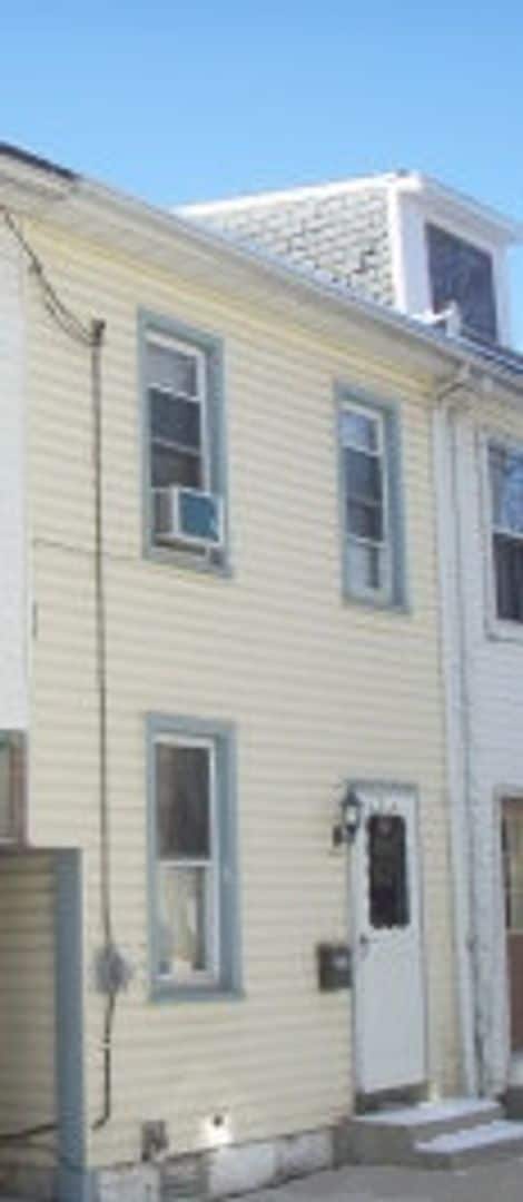 property at 1020 Orchard St