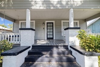 227 W Fern St in Tampa, FL - Foto de edificio - Building Photo