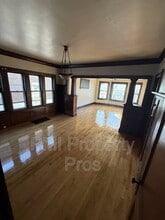 2574 N 41st St in Milwaukee, WI - Building Photo - Building Photo