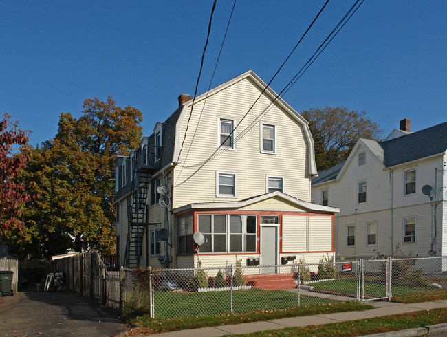 42-44 Levesque St in West Hartford, CT - Building Photo - Building Photo