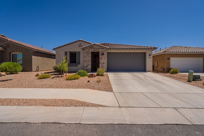 property at 9724 E Lynx Lk Trl