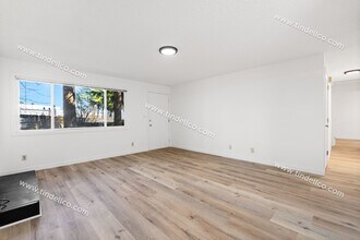 1165-1167-1167 NE 120th Ave in Portland, OR - Building Photo - Building Photo