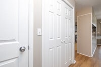 317 Shady Ln Dr photo'