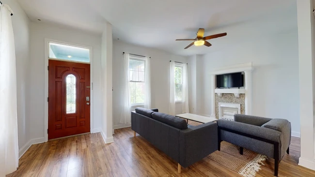 property at 439 Park Rd NW