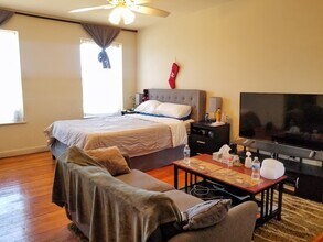 4764 N Virginia Ave in Chicago, IL - Building Photo - Building Photo