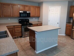 6523 Avenida Madrid NW in Albuquerque, NM - Building Photo - Building Photo
