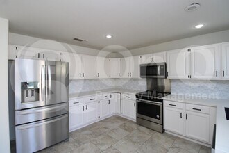 137 W Leah Ct in Gilbert, AZ - Building Photo - Building Photo