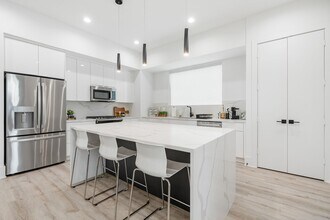 3410 Baer St in Houston, TX - Building Photo - Building Photo