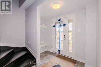 805 Kinstead Private in Ottawa, ON - Building Photo - Building Photo