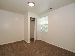 257 N 6th St in Tooele, UT - Building Photo - Building Photo