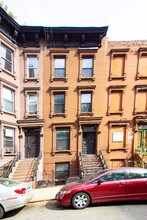 267 W 131st St in New York, NY - Building Photo - Building Photo