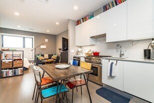 39 A St, Unit 1 in Boston, MA - Building Photo