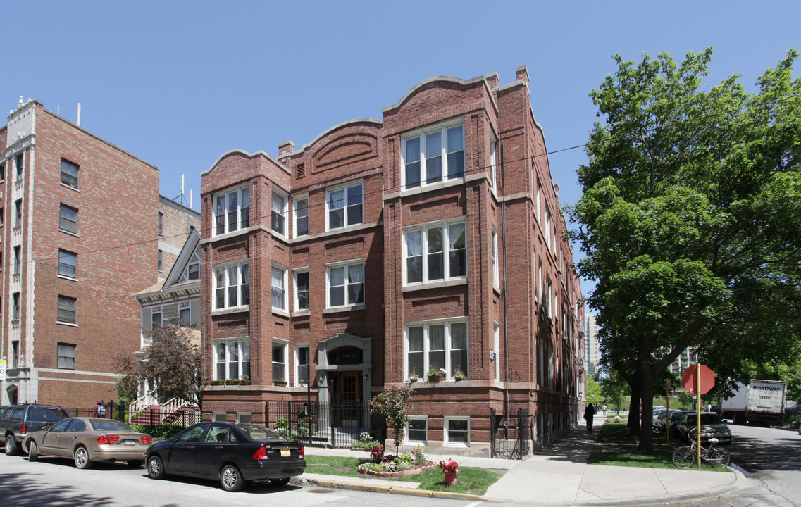 5141-5143 S Harper Ave in Chicago, IL - Building Photo