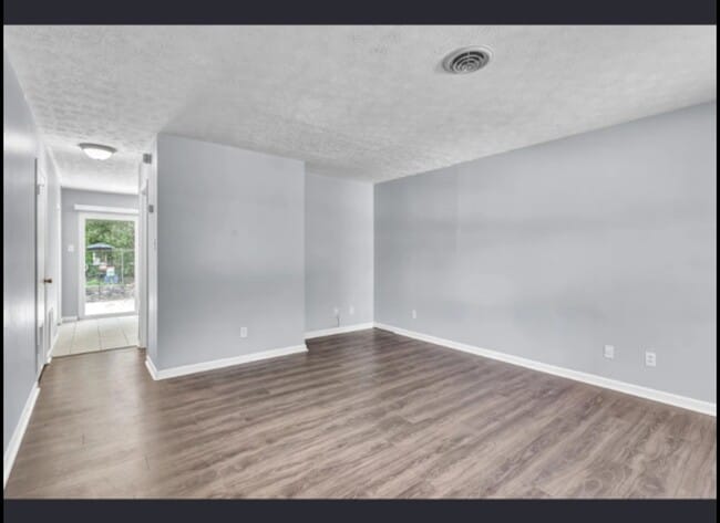 property at 686 Bethany Ct