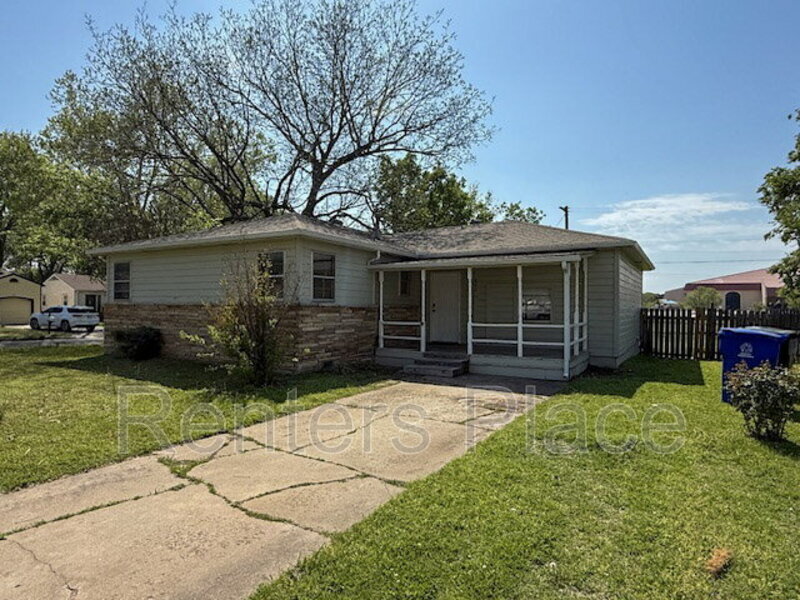800 N Hickory Ave in Broken Arrow, OK - Foto de edificio