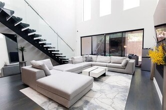 5629 Matalee Ave in Dallas, TX - Building Photo - Building Photo