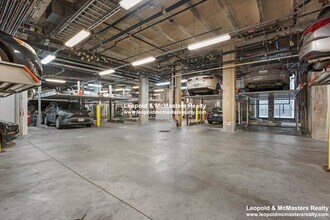 121 Portland St, Unit 601 in Boston, MA - Foto de edificio - Building Photo