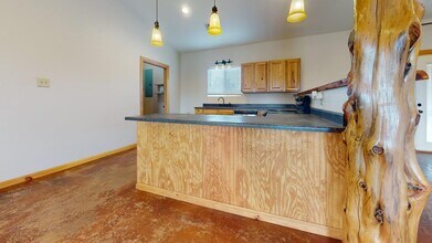 12748 NE Wolf Rd in Fletcher, OK - Building Photo - Building Photo