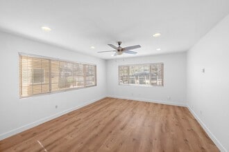 137 Avenida Mateo in San Clemente, CA - Building Photo - Building Photo
