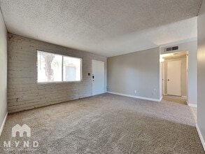 912 S Dorsey Ln in Tempe, AZ - Building Photo - Building Photo