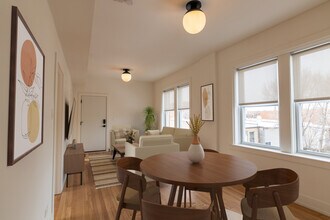 3051 W Medill Ave, Unit 3A in Chicago, IL - Building Photo - Building Photo