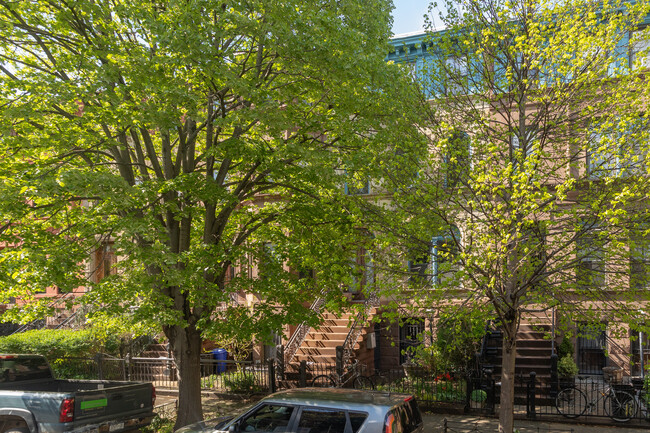 167 Bainbridge Street in Brooklyn, NY - Building Photo - Building Photo