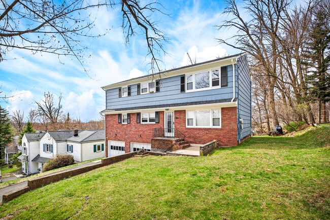 93 Harrison Ave, Unit 2 in North Plainfield, NJ - Building Photo - Building Photo