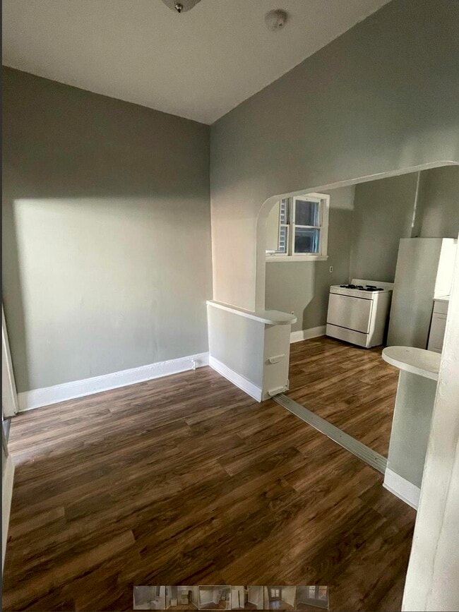 541 27th St in Union City, NJ - Building Photo - Building Photo