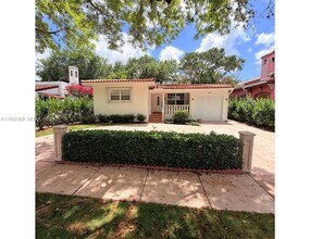 1032 Obispo Ave in Coral Gables, FL - Building Photo - Building Photo
