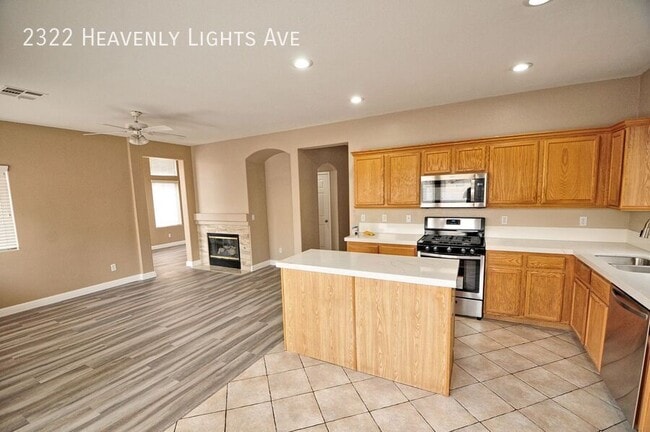 2322 Heavenly Lights Ave